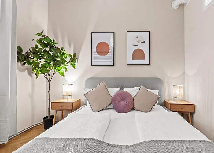 Modern Apartment, 3 Min To "u3 Neubaugasse"